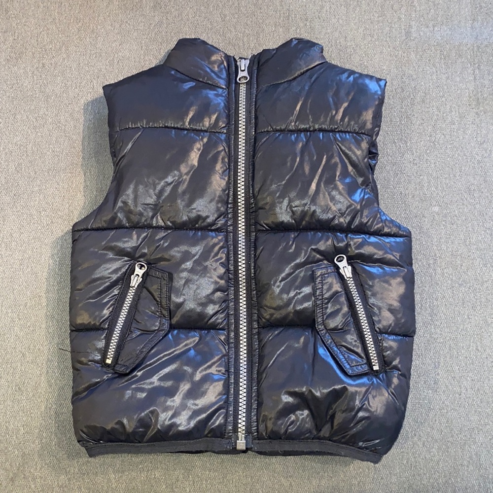 Joe Fresh black vest size 1 year